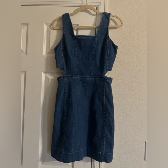 Madewell Cut Out Denim Dress - Picture 3 of 11